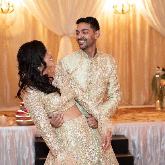 Men's Gold/ Green Sherwani for Wedding/Events - Picture 3 of 6